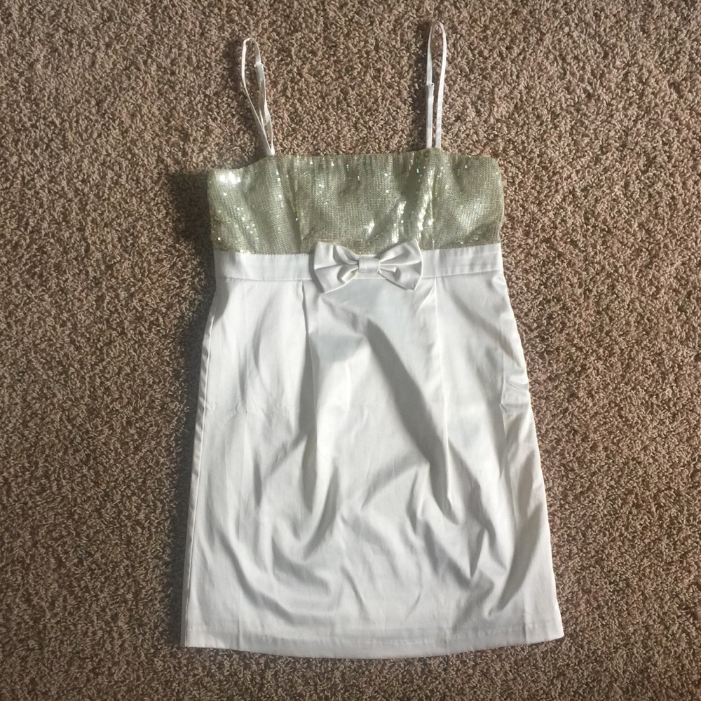 Forever 21 sequin bow gold Pearl ivory dress